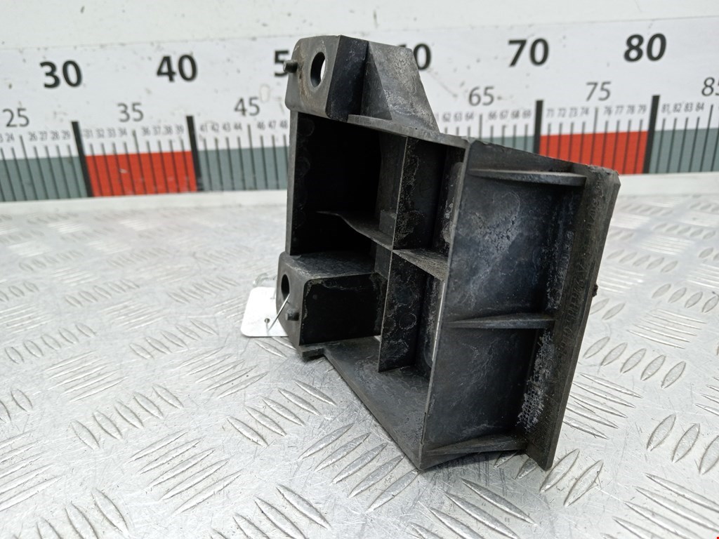 Кронштейн переднего бампера левый MERCEDES-BENZ Sprinter 906 2006-2018