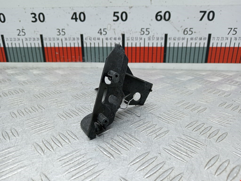 Кронштейн переднего бампера левый MERCEDES-BENZ Sprinter 906 2006-2018