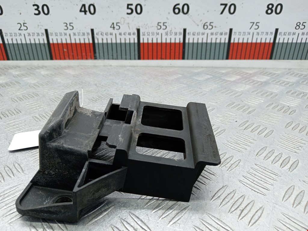 Кронштейн переднего бампера левый MERCEDES-BENZ Sprinter 906 2006-2018