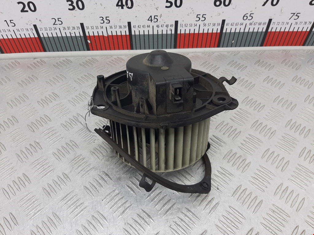 Моторчик (мотор) отопителя салона IVECO Daily III 1999-2006