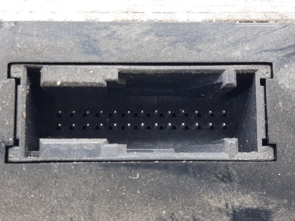 Усилитель акустической системы BMW 5er 5 серия E39 1995-2004