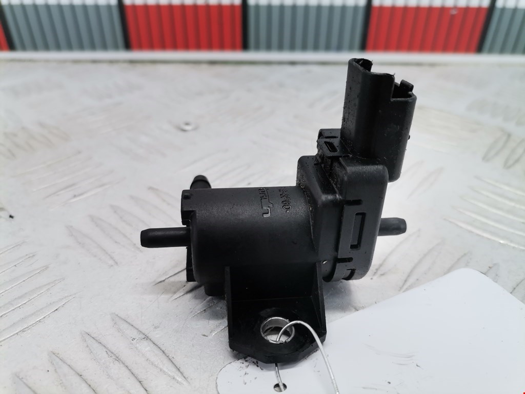 Клапан воздушного фильтра Peugeot 207 (2006-2014)