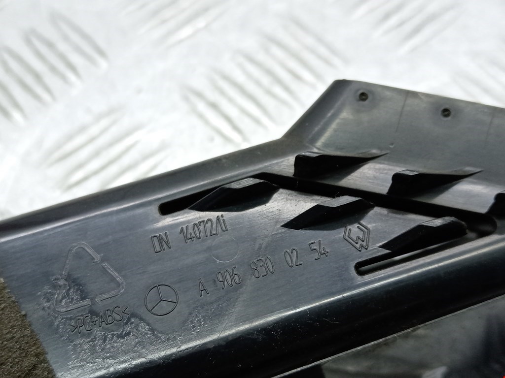 Дефлектор воздушный MERCEDES-BENZ Sprinter 906 2006-2018