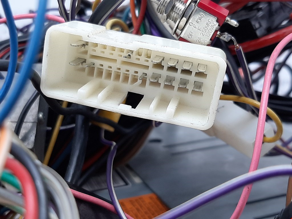 Магнитола KIA Sorento 2002-2009