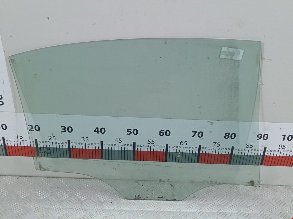 Стекло двери заднее левое OPEL Vectra Vectra C 2002-2008