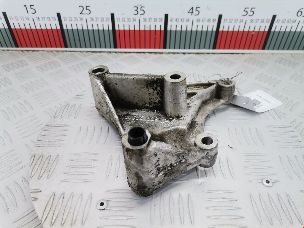 Кронштейн кондиционера RENAULT Espace 1997-2003