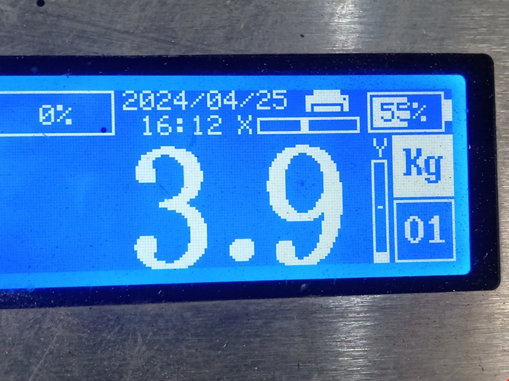 Обшивка двери передняя правая MERCEDES-BENZ Sprinter 906 2006-2018