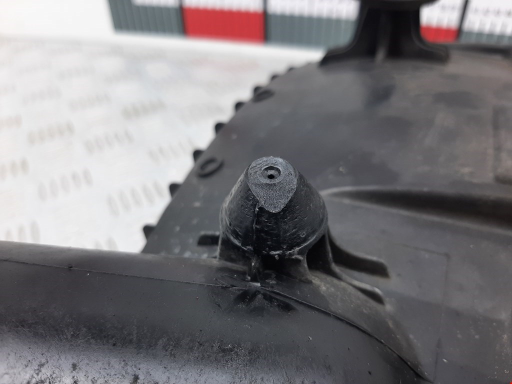 Корпус воздушного фильтра NISSAN Inerstar 1997-2010