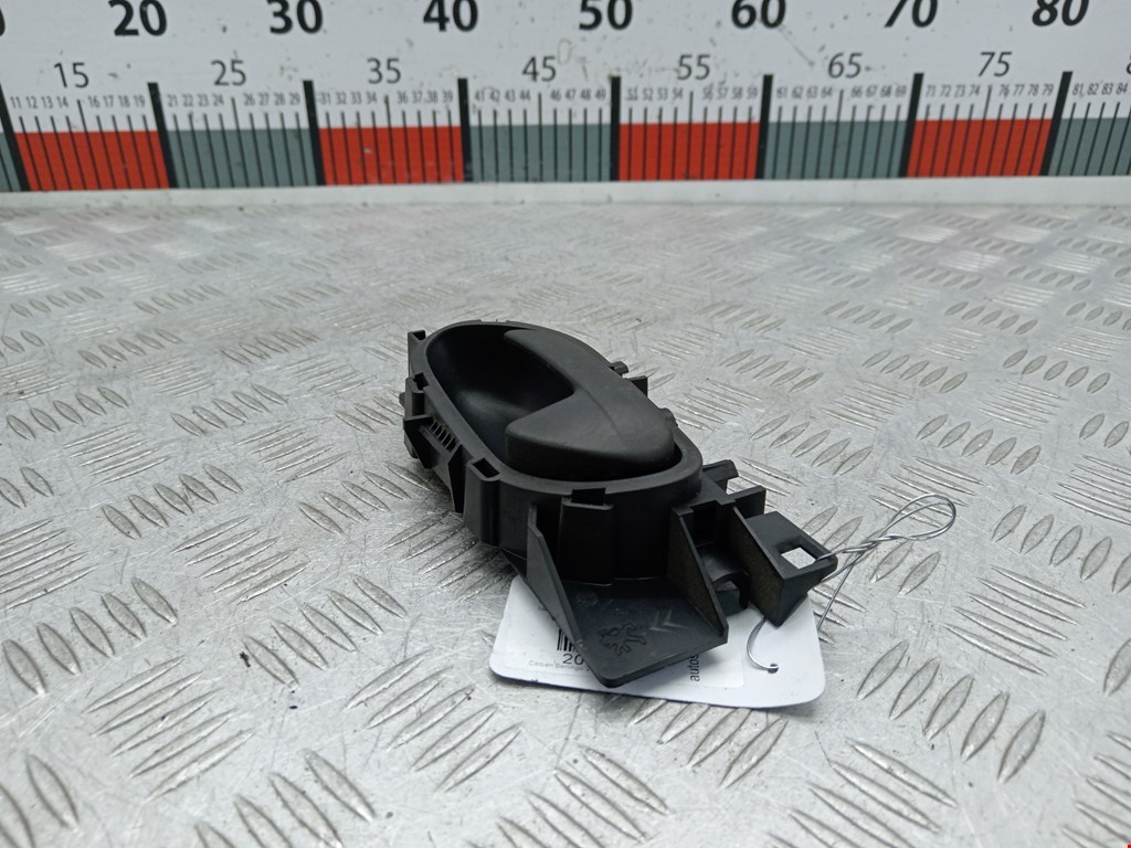 Ручка дверная задняя внутренняя левая CITROEN Berlingo 2008-н.в.