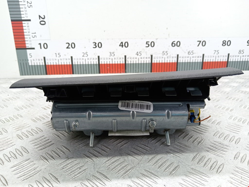 Подушка безопасности нижняя (для колен) CITROEN C4 Picasso 2006-2013