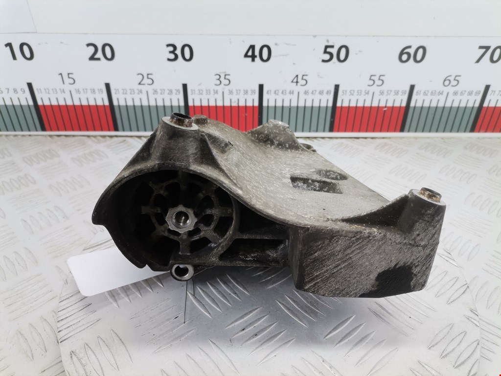 Кронштейн кондиционера BMW X3 E83 2003-2010