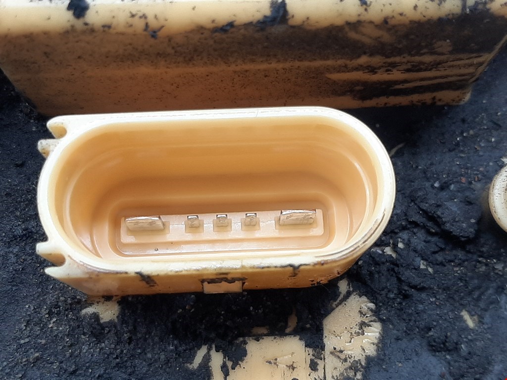 Насос топливный (электрический) VOLKSWAGEN Touran 2003-2010