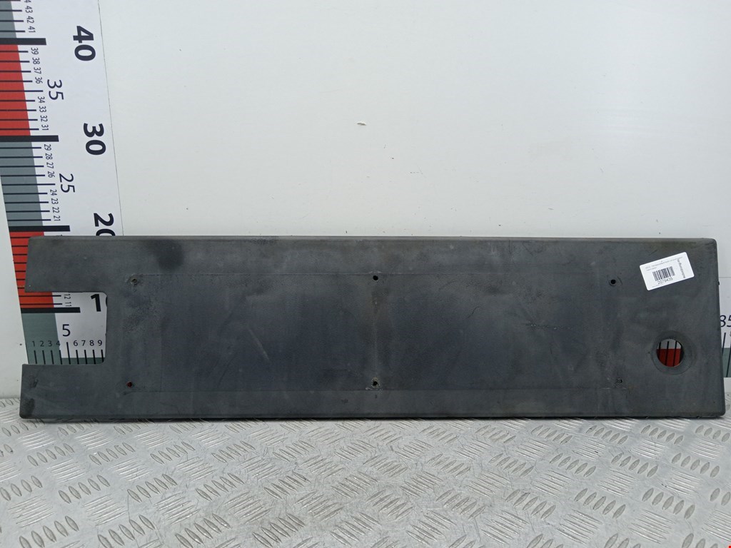 Накладка (молдинг) двери задней правой Iveco Daily 3 (1999-2006)