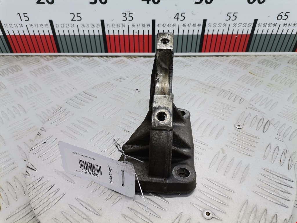 Кронштейн RENAULT Clio 2005-2012