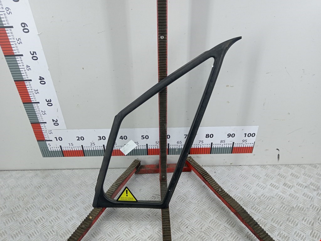 Стекло двери передней левой (форточка) MERCEDES-BENZ Sprinter 906 2006-2018