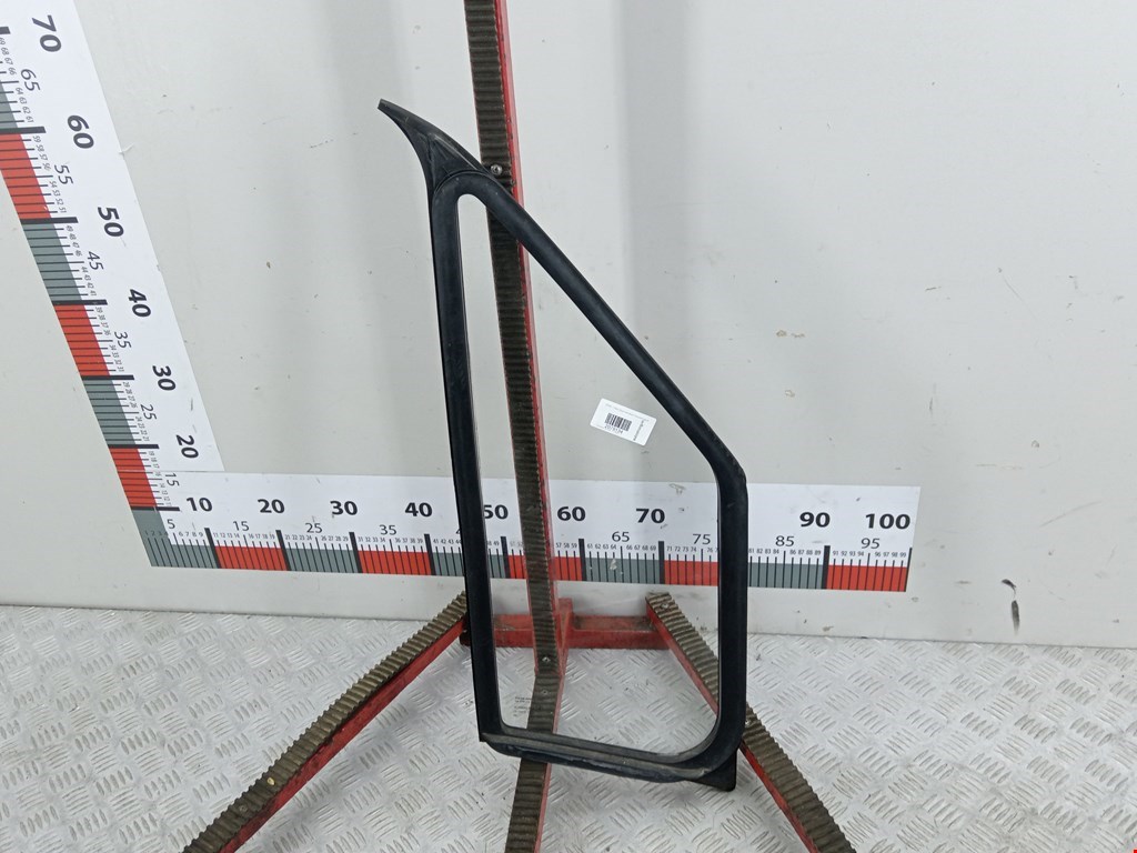 Стекло двери передней левой (форточка) MERCEDES-BENZ Sprinter 906 2006-2018