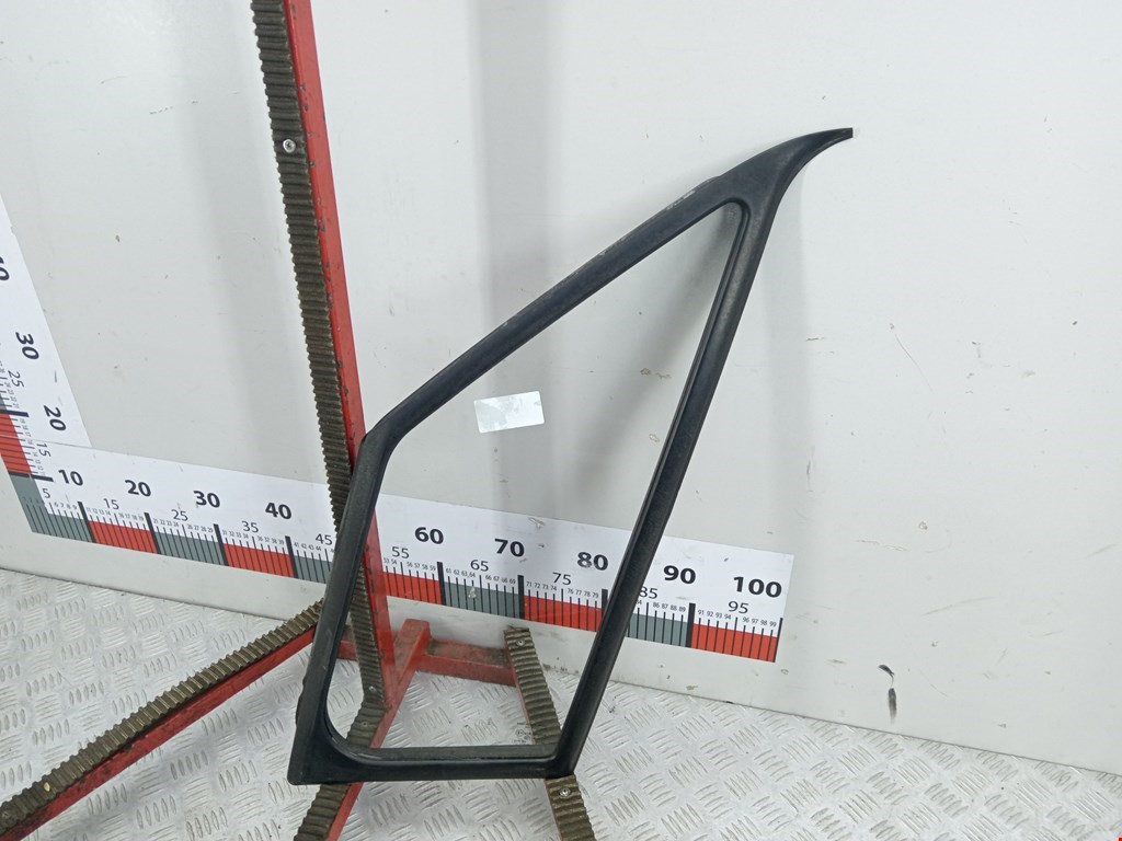 Стекло двери передней левой (форточка) MERCEDES-BENZ Sprinter 906 2006-2018