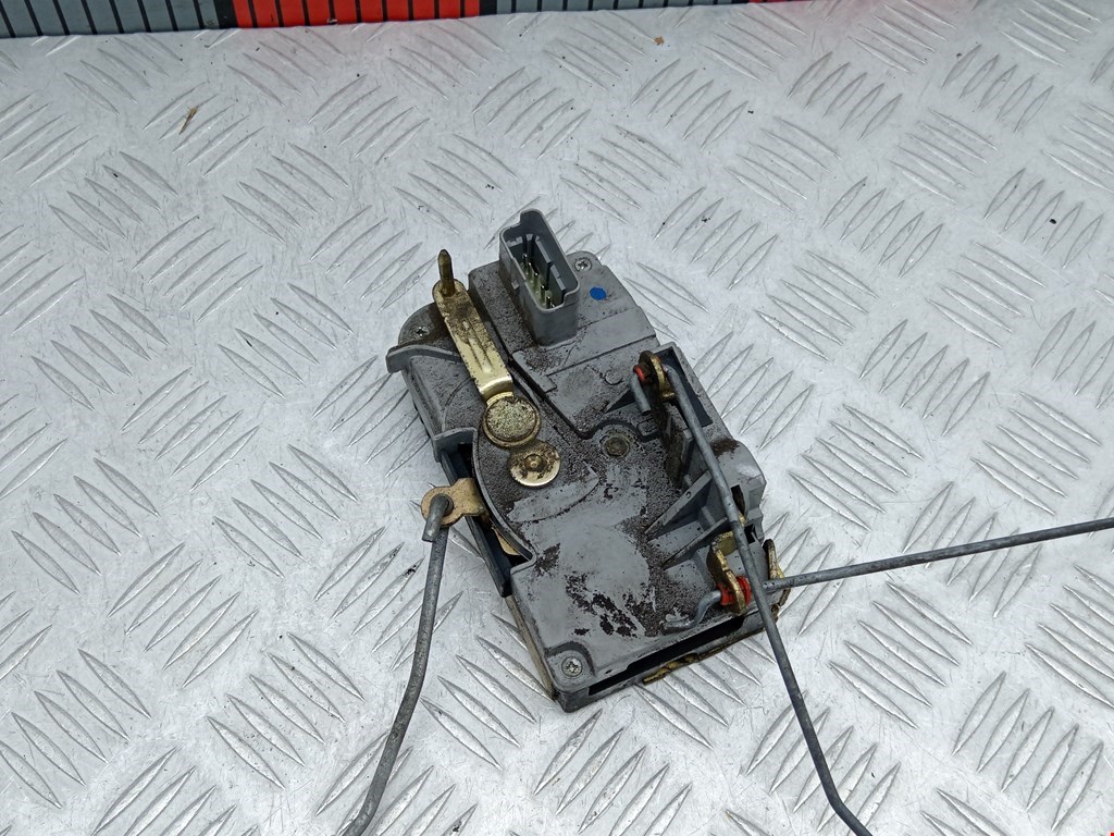 Замок двери передней правой CITROEN Jumpy 1994-2006