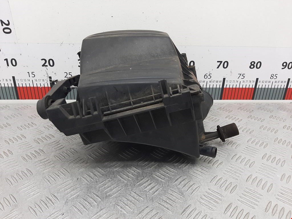 Корпус воздушного фильтра OPEL Combo C 2001-2011