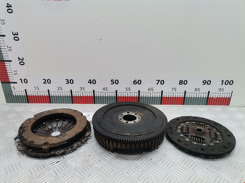 Маховик (демпфер сцепления) RENAULT Kangoo 1997-2008