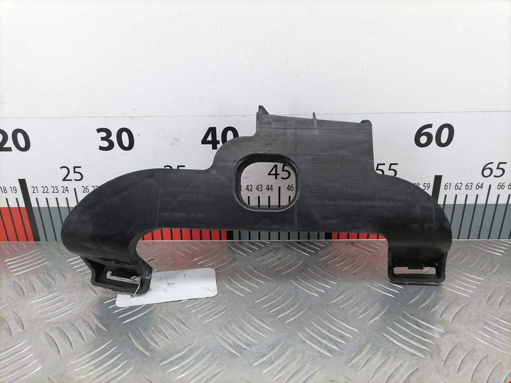 Кронштейн переднего бампера левый MERCEDES-BENZ C-Class C-klasse W204 2007-2015