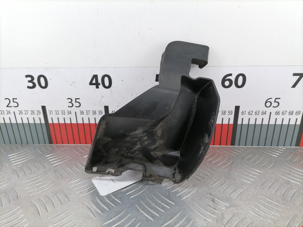 Кронштейн переднего бампера левый MERCEDES-BENZ C-Class C-klasse W204 2007-2015