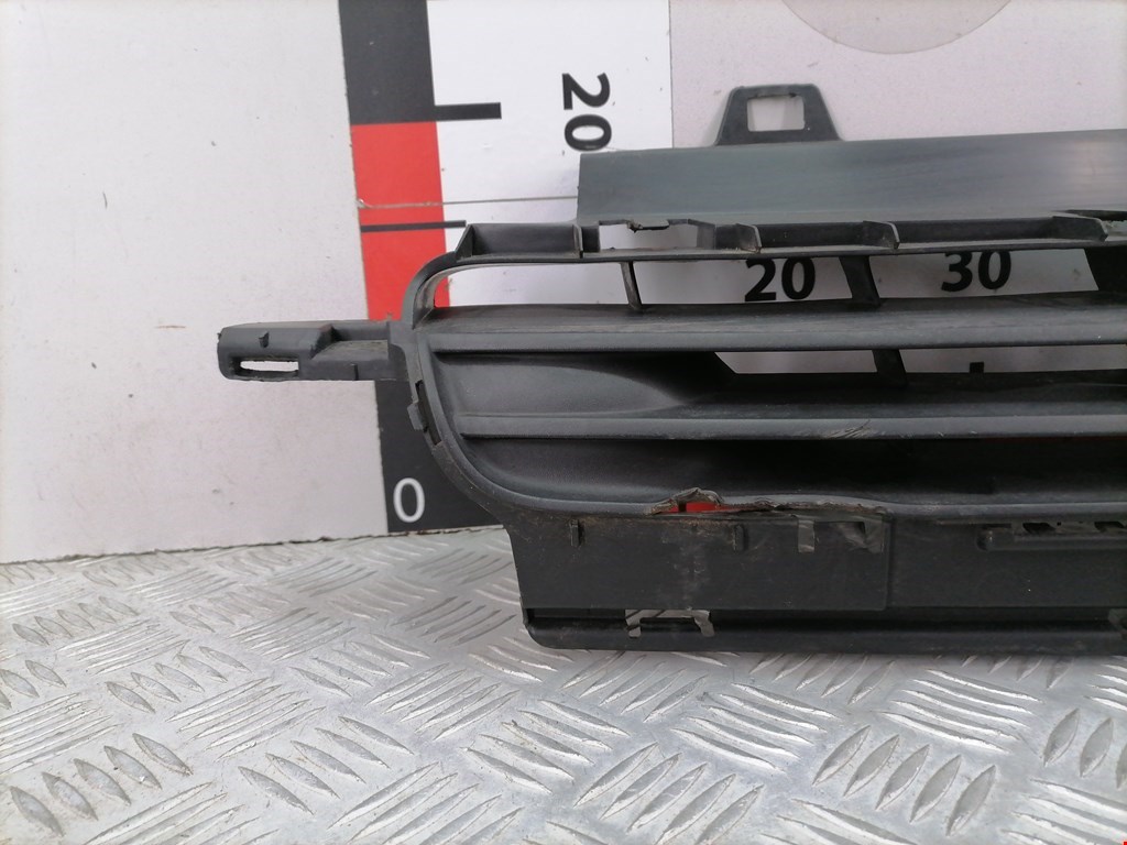 Решетка радиатора CITROEN Xsara Picasso 1999-2012