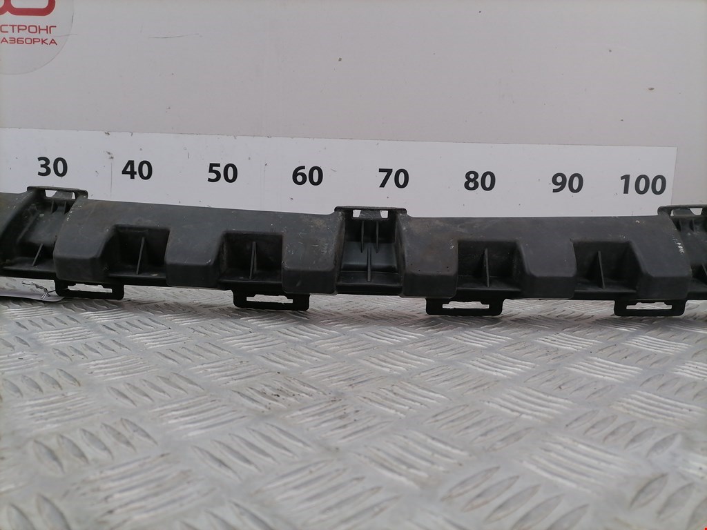 Усилитель переднего бампера (передний) MERCEDES-BENZ C-Class C-klasse W204 2007-2015