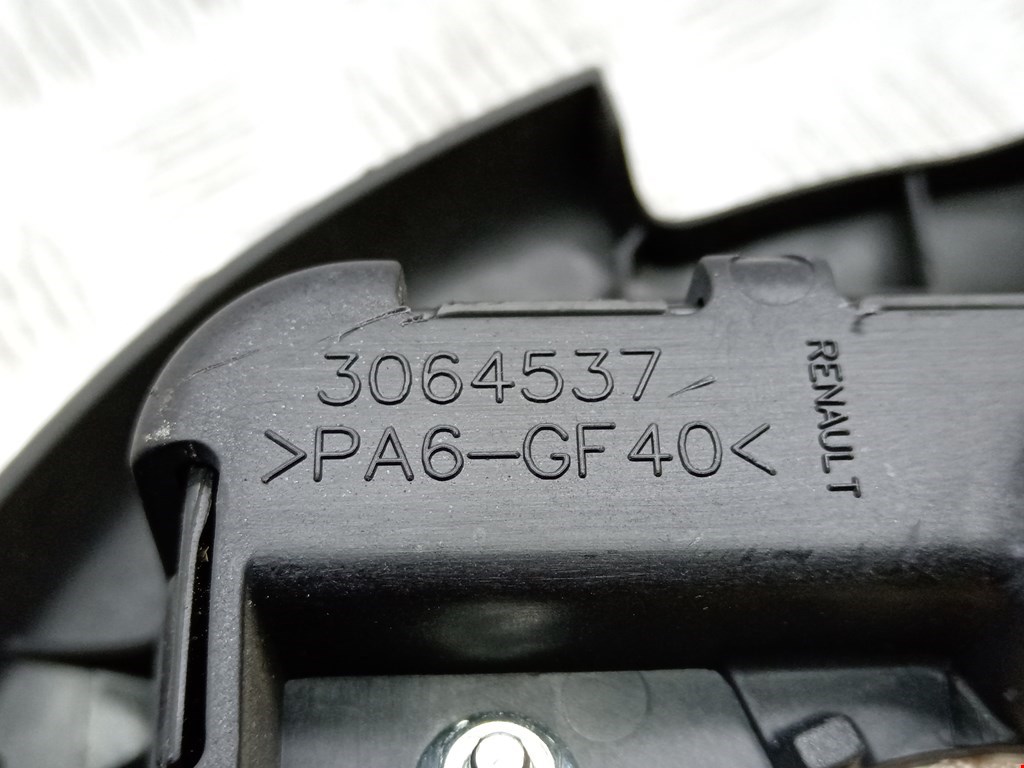 Подушка безопасности в рулевое колесо DACIA Sandero 2008-2012