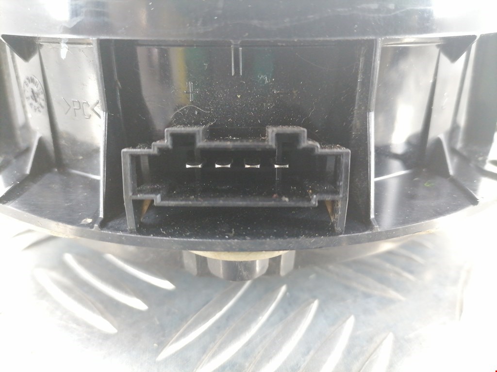 Динамик VOLKSWAGEN Passat B6 2005-2011