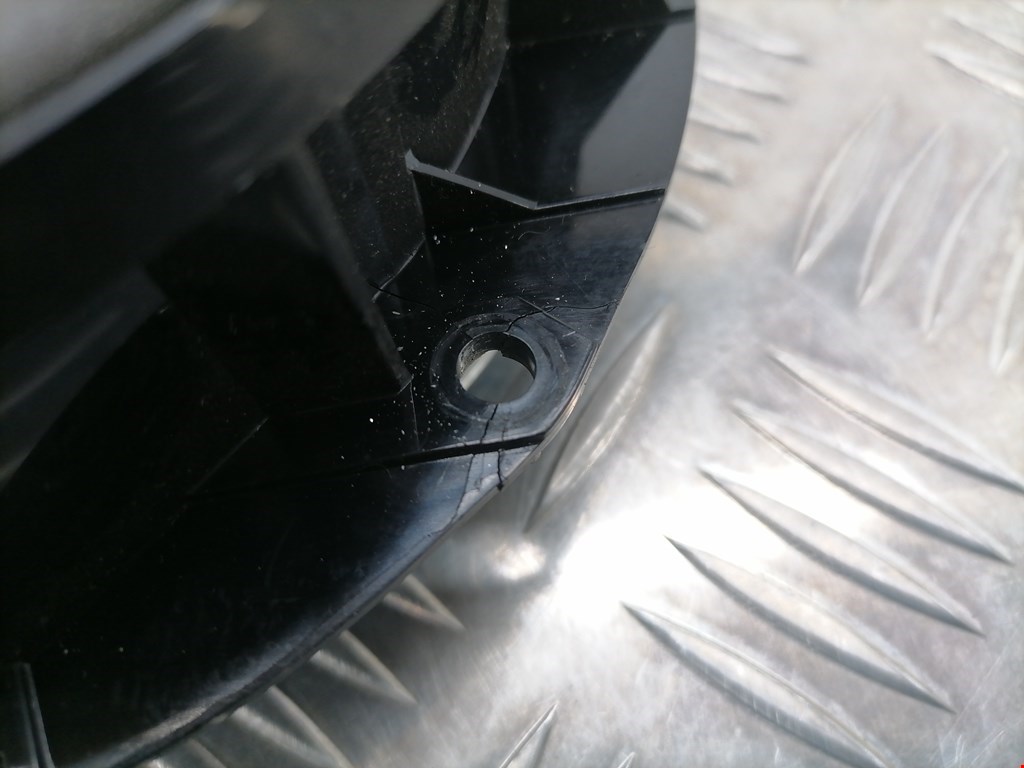 Динамик VOLKSWAGEN Passat B6 2005-2011