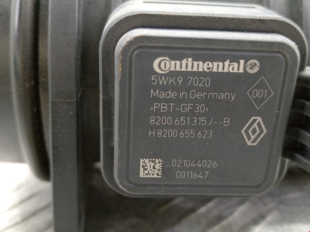 Расходомер воздуха (массметр, датчик ДМРВ) OPEL Vivaro A 2001-2014