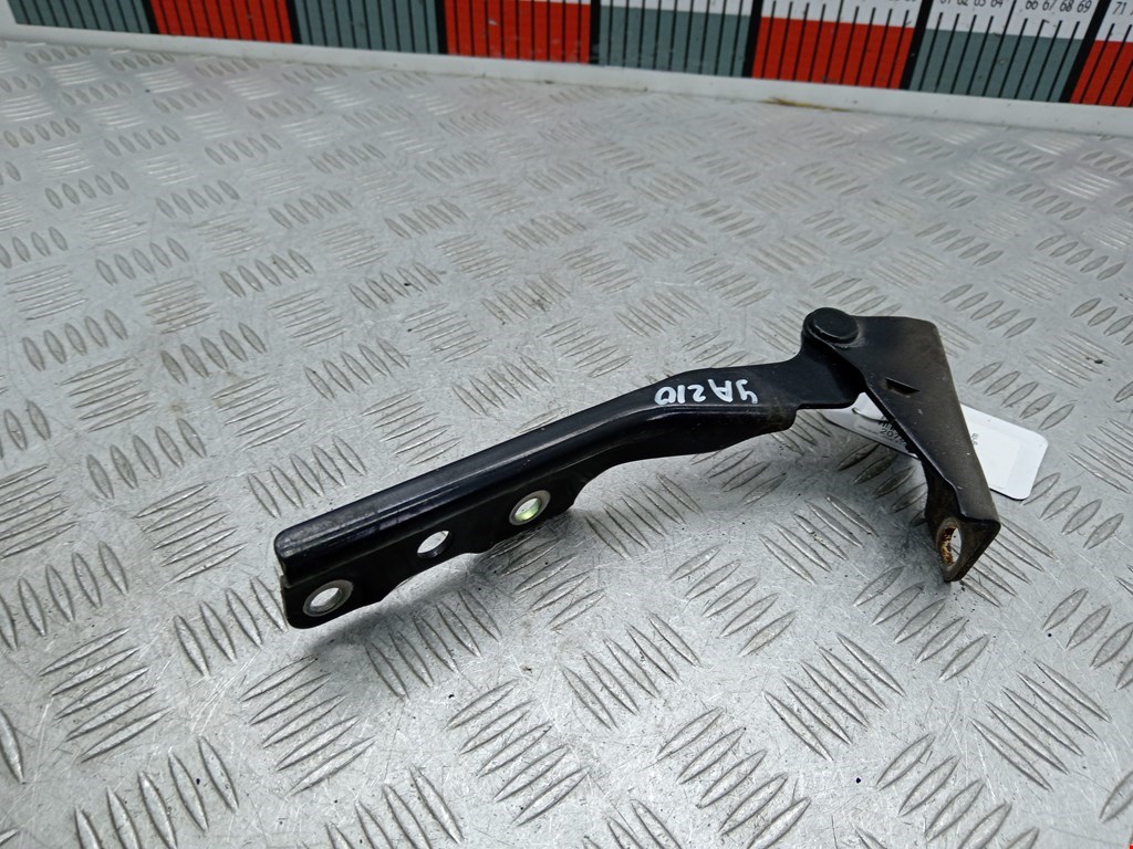 Петля капота левая/правая MITSUBISHI Lancer IX CS 2000-2010