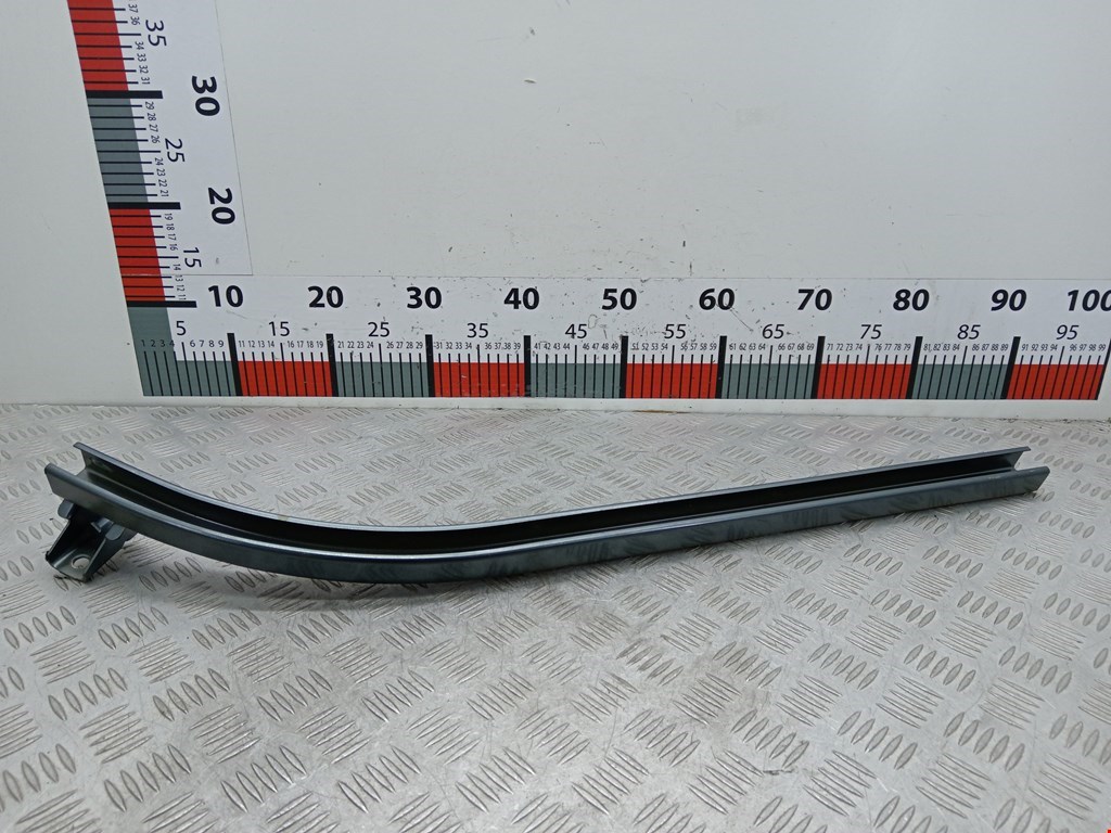 Направляющая сдвижной двери Citroen Berlingo 2 (B9) (2008-2018)