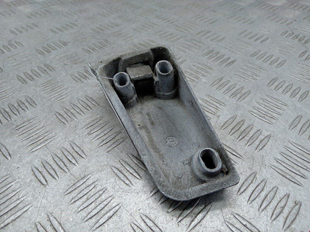 Замок двери распашной левой Iveco Daily 3 (1999-2006)