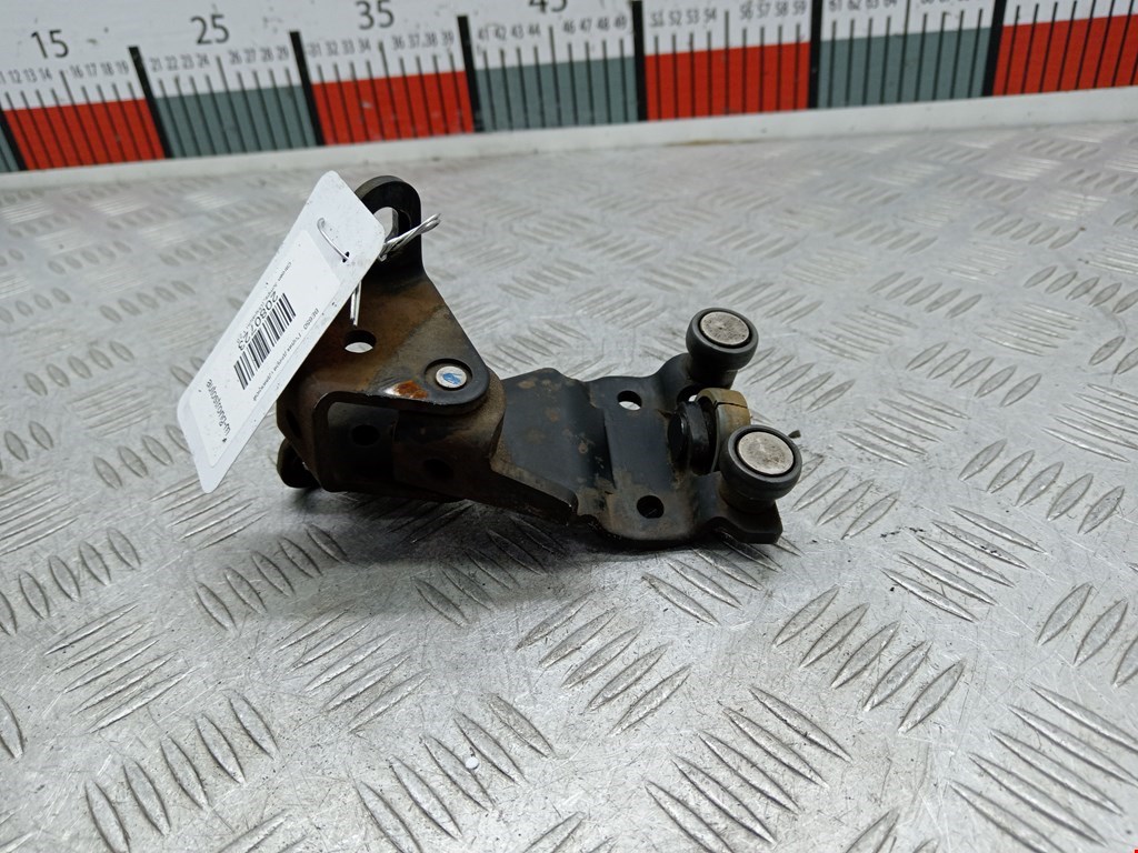 Ролик двери сдвижной (левый/правый средний верхний/нижний) CITROEN Jumpy 1994-2006