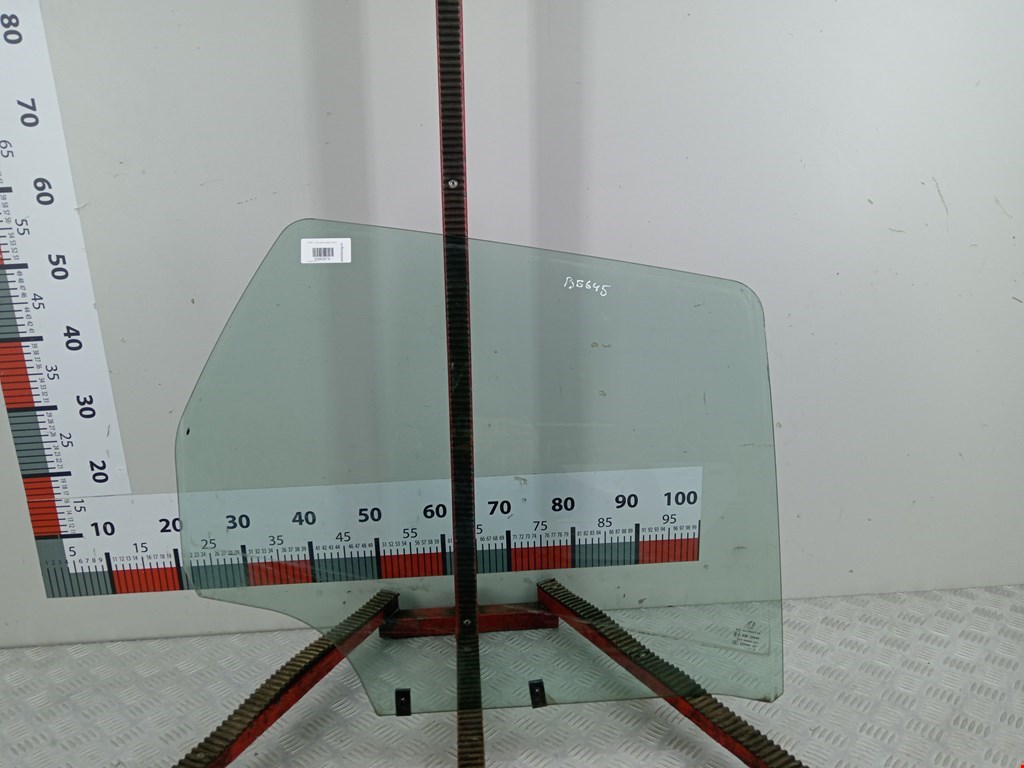 Стекло двери заднее правое PEUGEOT 308 2007-2015