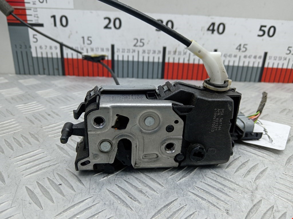 Замок двери задней правой PEUGEOT 308 2007-2015