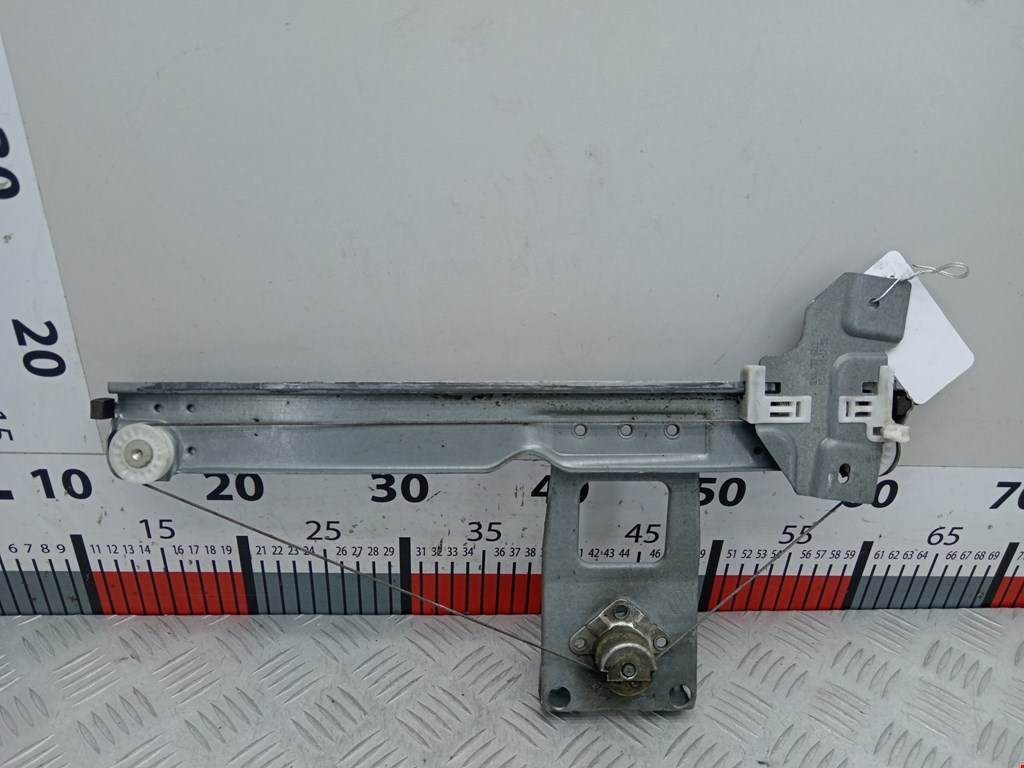 Стеклоподъемник задний правый RENAULT Sandero 2009-2014