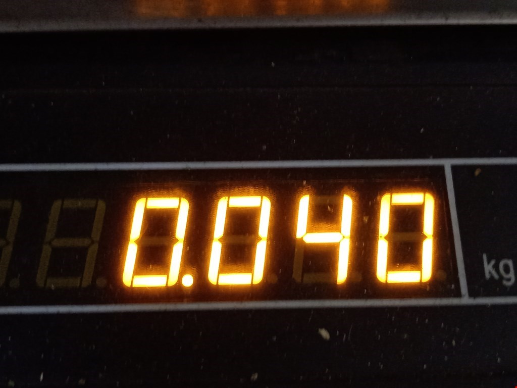 Решетка динамика DACIA Sandero 2008-2012