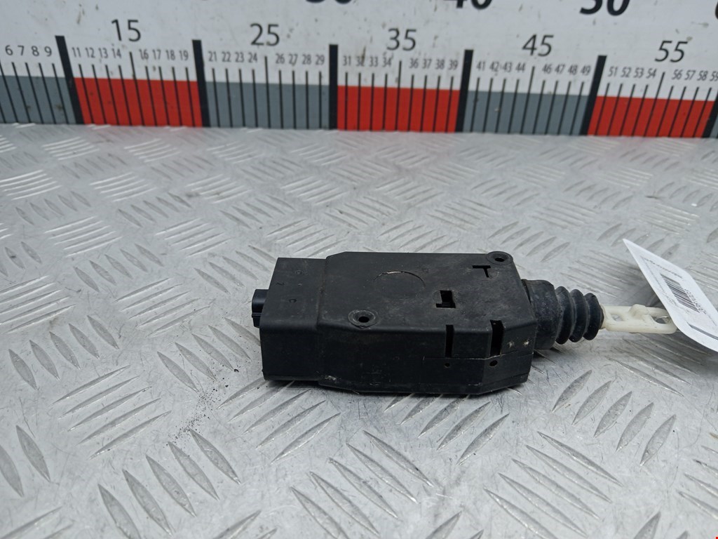 Активатор замка двери VOLVO V40 I 1995-2004