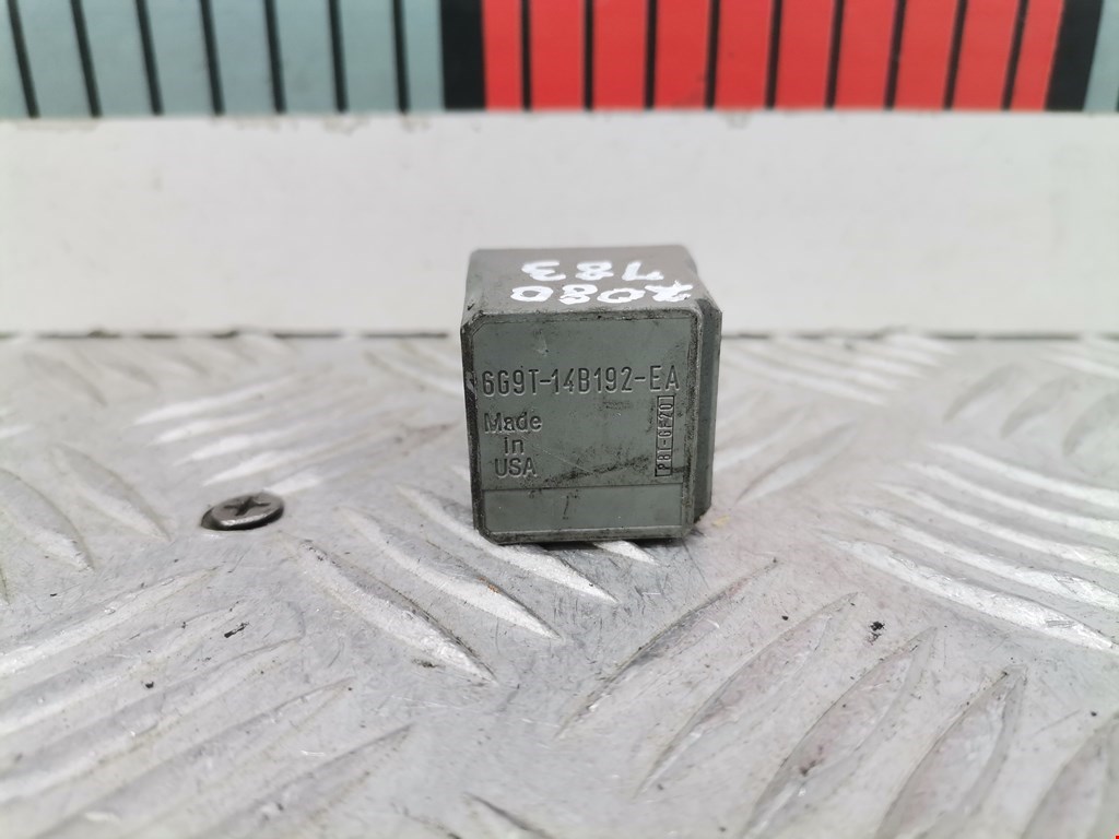 Реле FORD Transit 2006-2014