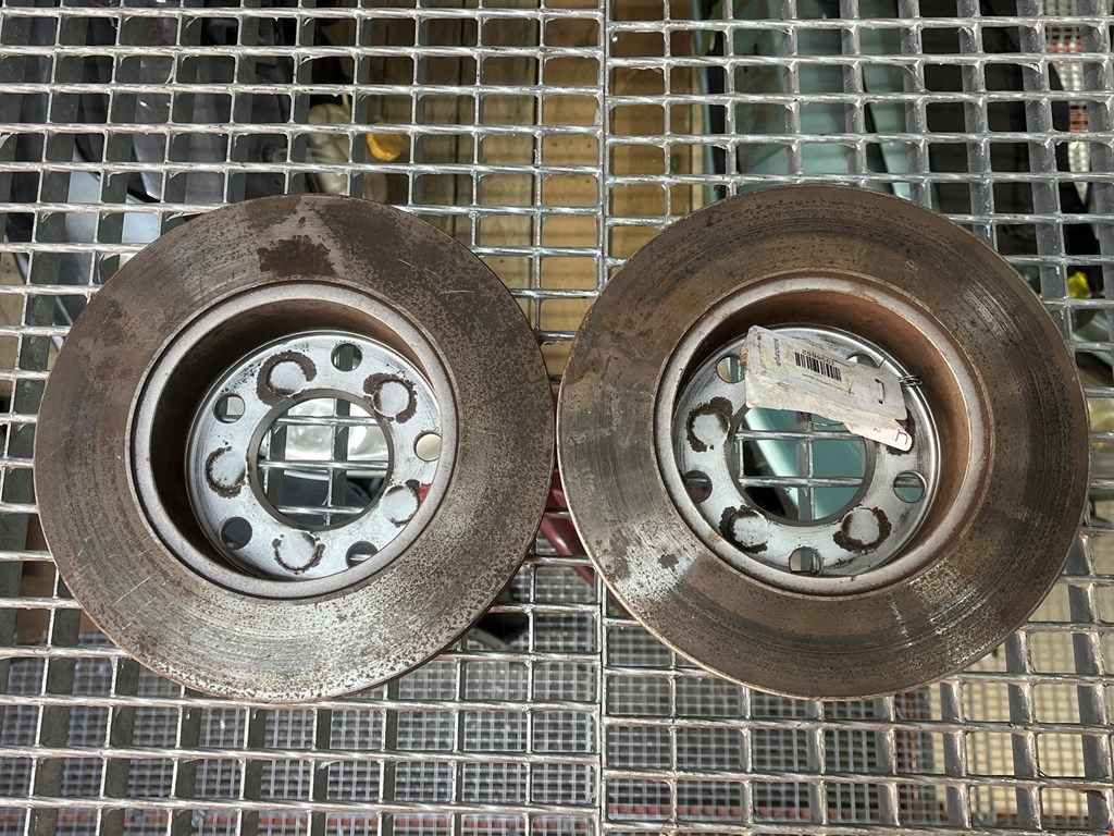 Диск тормозной задний VOLKSWAGEN Passat B5 1997-2005