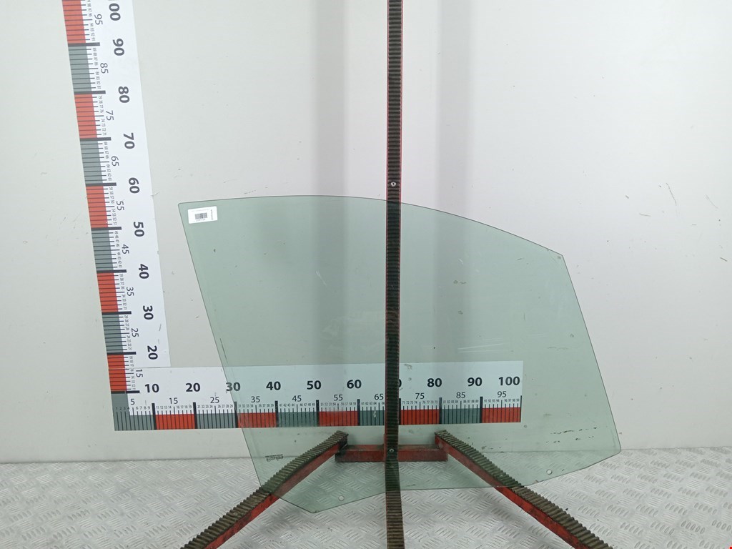 Стекло двери переднее правое CITROEN C8 2002-2014