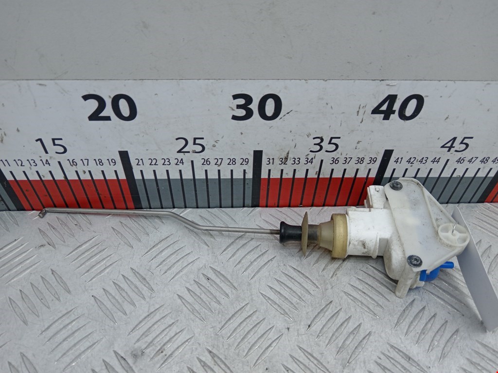 Активатор замка двери AUDI 80 B4 1991-1996