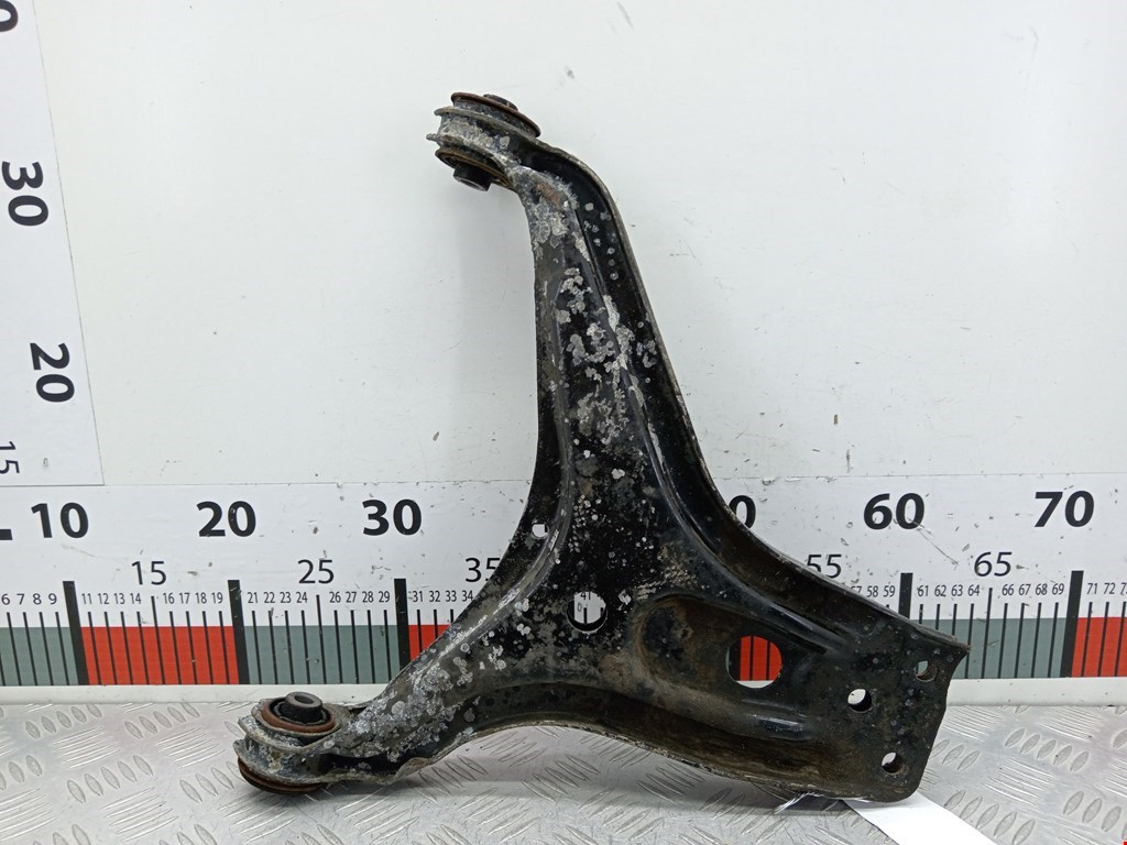 Рычаг передний левый AUDI 80 B4 1991-1996