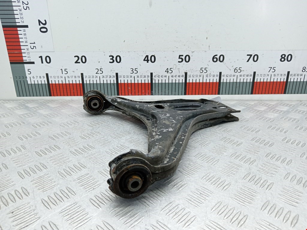 Рычаг передний левый AUDI 80 B4 1991-1996