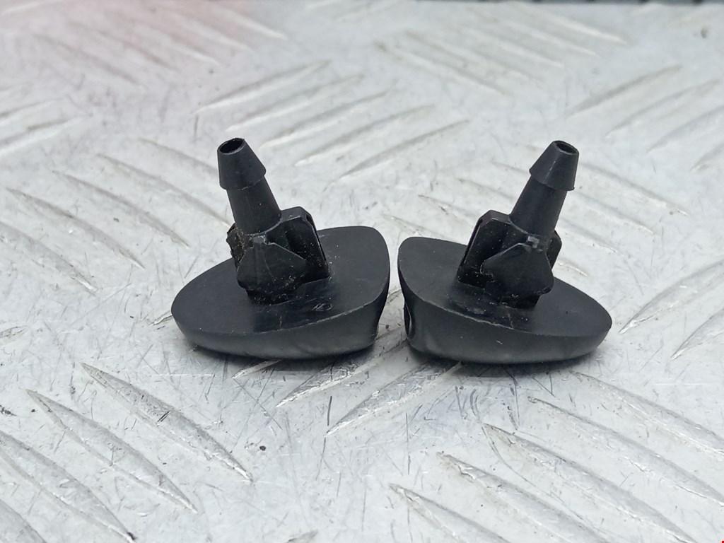 Форсунка омывателя лобового стекла PEUGEOT 308 2007-2015