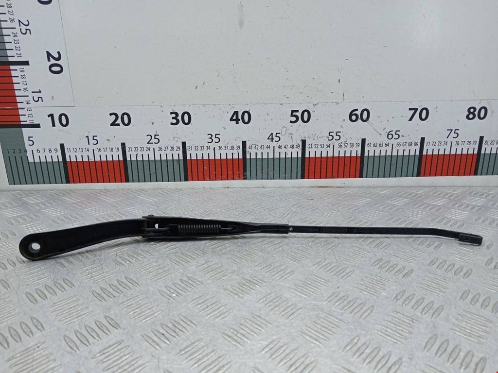 Поводок дворников передний левый/ правый DACIA Sandero 2008-2012