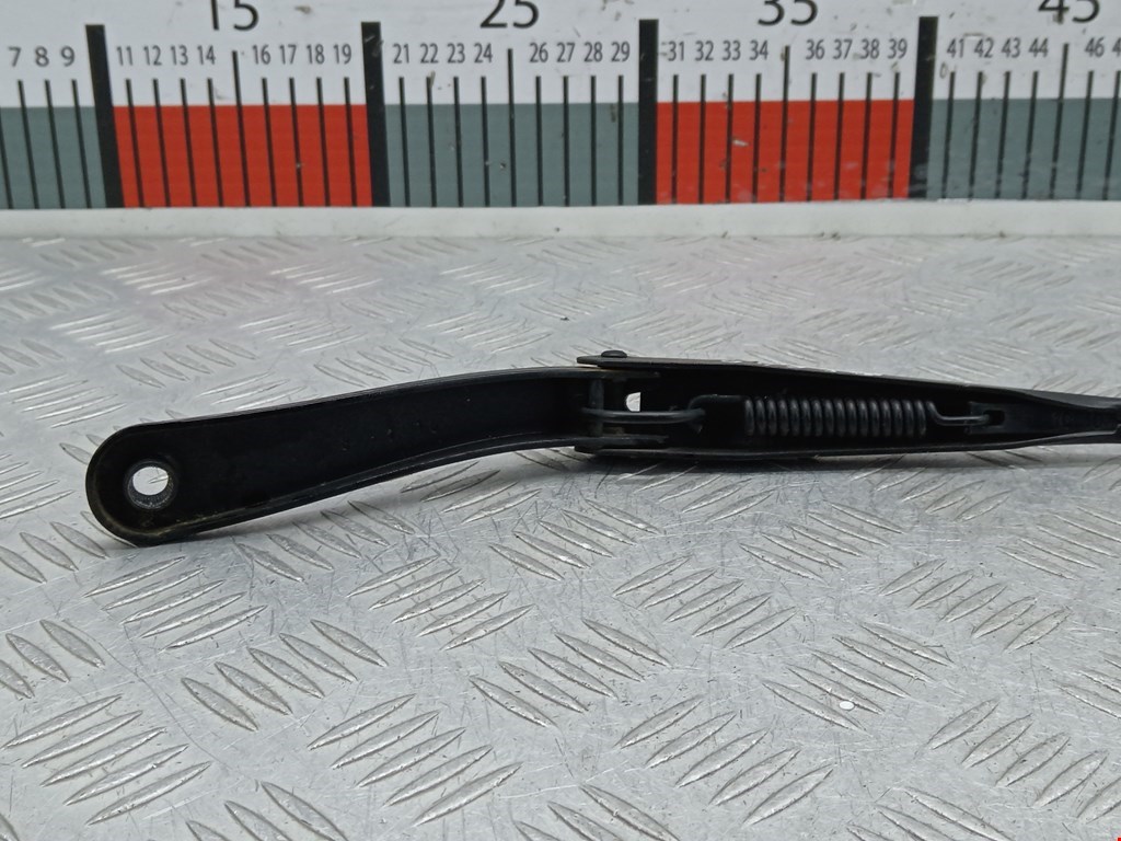 Поводок дворников передний левый/ правый DACIA Sandero 2008-2012